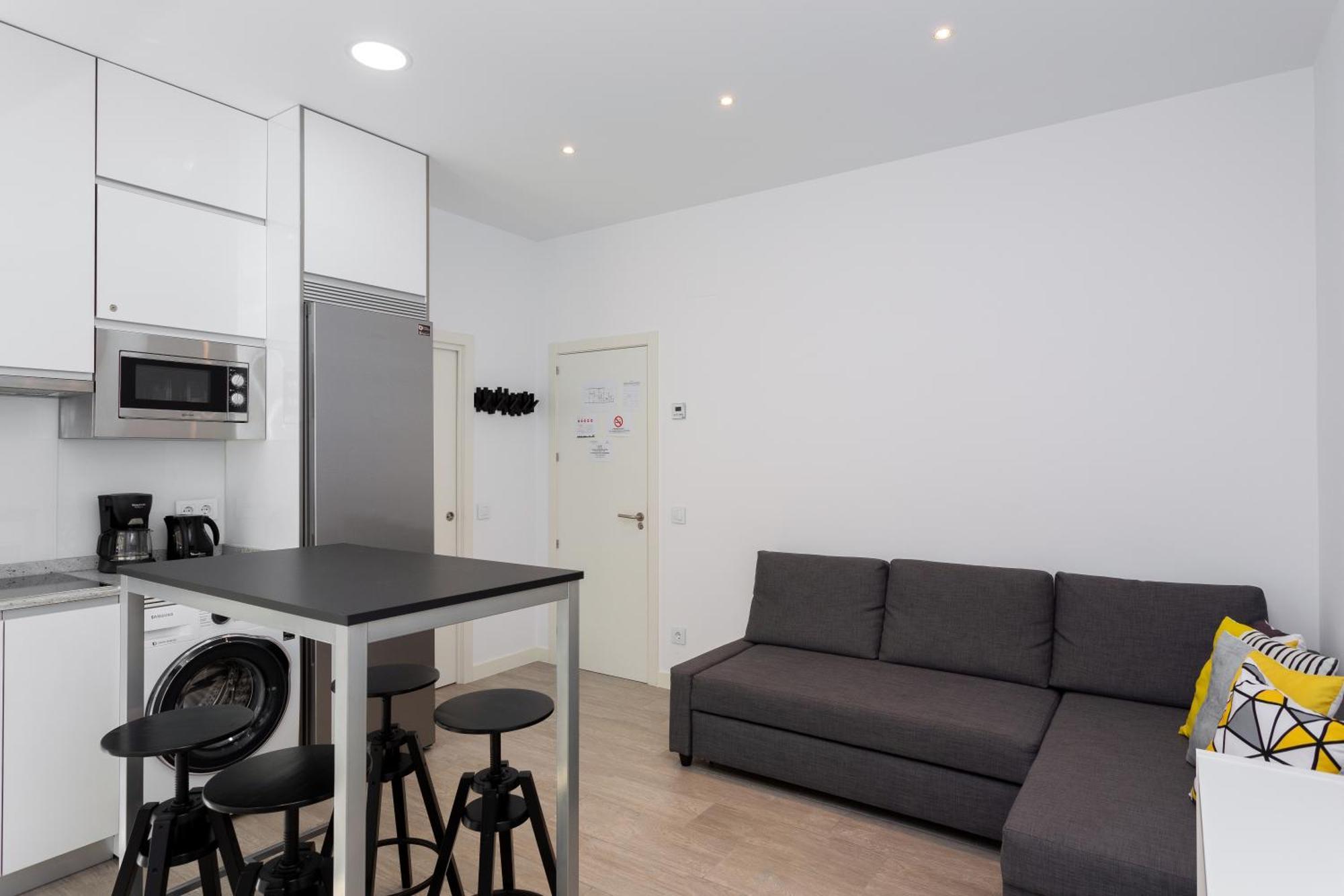 Alma Suites Madrid Exteriör bild